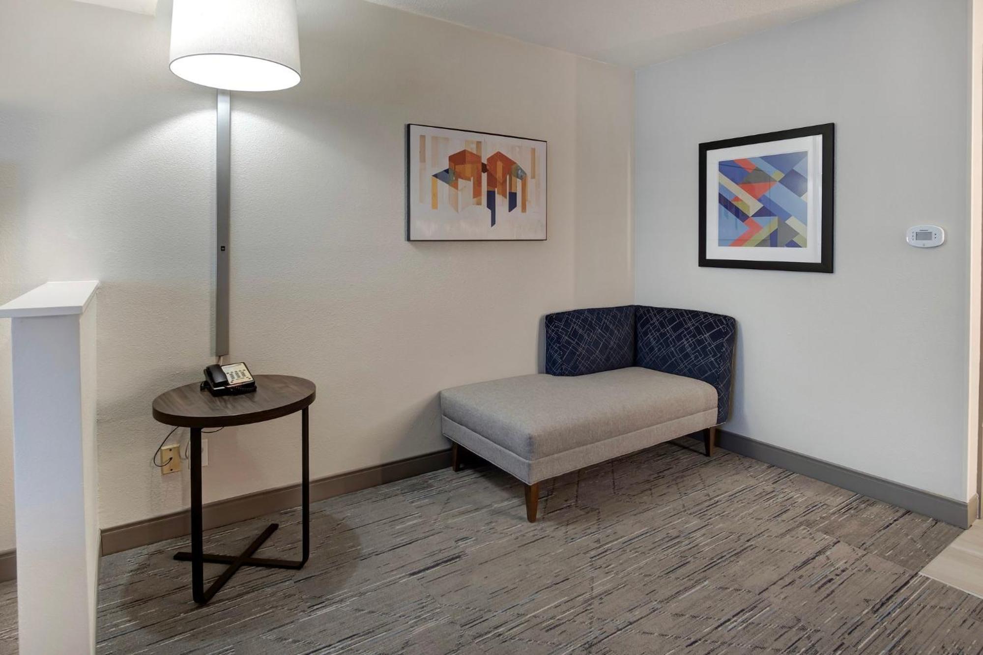 Holiday Inn Express Portland East - Columbia Gorge By Ihg Траутдейл Екстер'єр фото