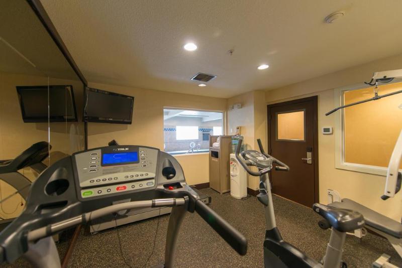 Holiday Inn Express Portland East - Columbia Gorge By Ihg Траутдейл Екстер'єр фото
